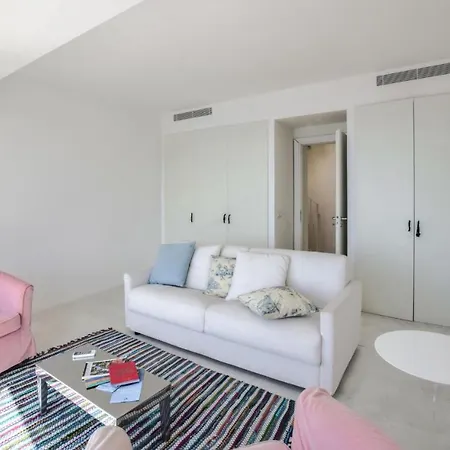 بيت للعطل Gorgeous In With Wifi *