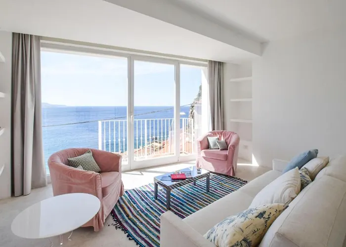 Gorgeous In With Wifi 別荘 シッラ