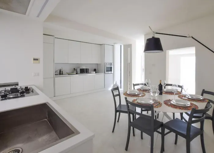 Gorgeous In With Wifi * Scilla